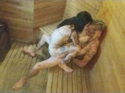 In the sauna everything got hotter. En el sauna todo se calentaba mas 14/16