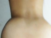 ¡El pito chico! Me coge rico a escondidas 10/16