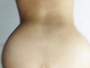 ¡El pito chico! Me coge rico a escondidas 9/16