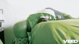 PARODY SHEHULK BLOWJOB BIG DICK SUCKING THE HULK HENTAI