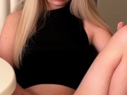 Do you want to watch me masturbate? Female orgasm. 4K 60FPS 4/16