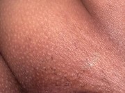 Me masturbo y se me hincha el coñito 12/16