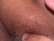 Me masturbo y se me hincha el coñito 13/16