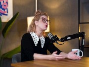 Elle ouvre un Onlyfans après une relation toxique 16/16