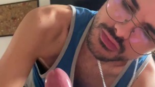 made my friend cum