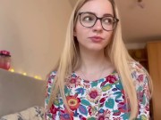 2 ways to recognize a real-life dominatrix 👠