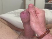 Eyaculando en mi habitación antes de ponerme a estudiar