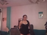 Soy puro fuego, y no me detengo hasta que termines rendido de placer. ¿Quieres verme hacerlo todo? 7/16