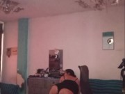 Soy puro fuego, y no me detengo hasta que termines rendido de placer. ¿Quieres verme hacerlo todo? 9/16