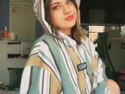 Petite slut with bubble butts do it best.😳 3/16