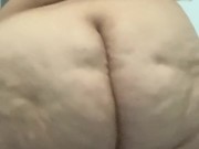 Pillada en el baño mostrando su gran culo en video llamada 2/16