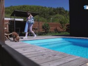 A neighbor spies on morning yoga by the pool and joins me 1/16