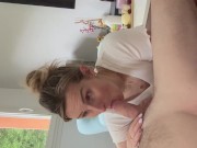 Je le suce doucement pour bien gonfler ses couilles et je reçois des puissants jets de sperme😋 9/16