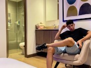 Contacto a una puta colombiana y le dejo el culo cubierto de leche - ESTEBAN GAMBOA 2/16