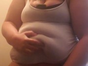 Sucking that big dildo 13/16