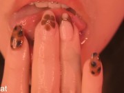 Horny girl wants to play with her fingers in her throat 6/16