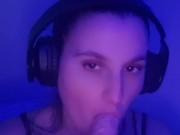 Dildo sucking 14/16