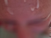 guardatemi segare il porco con le mani, con i piedi e come mi copre di sborra calda la faccia 9/16