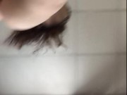 Тебе нравится что я сажусь анусом на твой языком? Девчонка дрочит пальцами свою жопу - Screenshot 7 of 16 - Ass Fingering