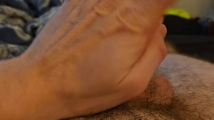 Twink cumming in belly button
