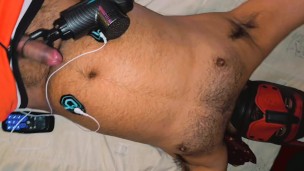 Watch me cum hands free