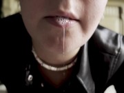 BALDHEAD GIRL Vilu Vidish Spits Cum on the lens cam 3/16