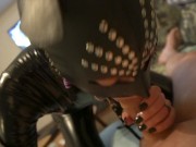 Catwoman fait la salope et prend une éjac faciale après un rimming 3/16