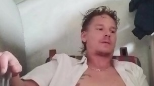 Dutch horney dad coming hard for you!