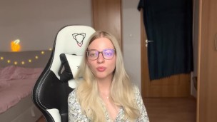 3 Types of Chastity Slaves