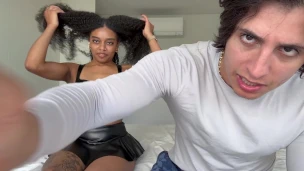 I found this married woman at my booking apartment (i fucked her without a condom)