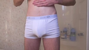 19yo italian twink jerks off and cums like a fountain on his tummy