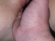 Doigt dans la chatte et dans le cul 9/16