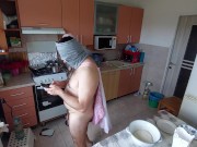 Amateur couple having fun naked in the kitchen 7/16