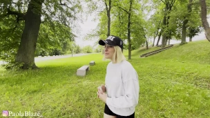 Sąsiad przyłapał Młodą Parę Uprawiającą Seks w miejscu publicznym