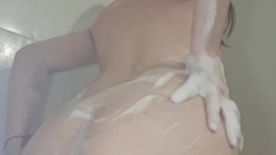 Sensual ASMR: Tesão na Chuveirada Molhada