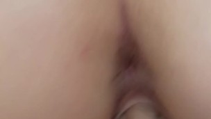 Cheating Girlfriend gets Creampied - Amatuer BG Couple