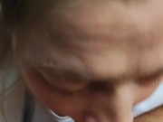 Слюнявый отсос с окончанием в рот от послушной девочки 4/16