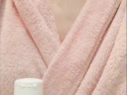 Guardami mentre mi spalmo la crema prima delle nanna 13/16