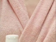 Guardami mentre mi spalmo la crema prima delle nanna 14/16