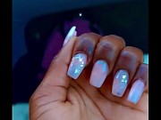 Je veux briller de la tête aux pieds. 💅👣 Et toi, tu vas payer en silence. 12/16