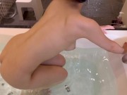 【素人個人撮影】ゆっくり服を脱いで身体を見せつけながら洗う人妻(主観/日本人カップル/乳首/巨乳/デカ尻 13/16