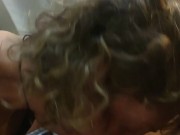 Ella quería la leche y la consiguió 12/16