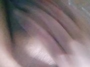 Putita se masturba en la ducha 13/16