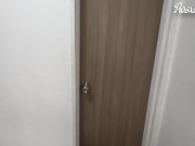 Solo queria ver una peli, pero mi roommate tenia otros planes 3/16