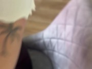 Je lui prépare à manger mais il préfère une pipe 1/16