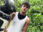 OUTDOOR JAKOL! Inabutan nanaman ako ng libog habang nag ddrive, kaya huminto ako muna at nagjakol 14/16