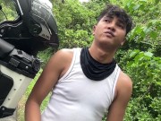 OUTDOOR JAKOL! Inabutan nanaman ako ng libog habang nag ddrive, kaya huminto ako muna at nagjakol 8/16