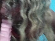 Me chupo una polla falsa y termino arriba de ella y me vengo a chorros 11/16