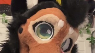 Furry Shows off Feet & jerks off