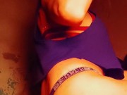 A la luz de la estufa. Fumando. 13/16